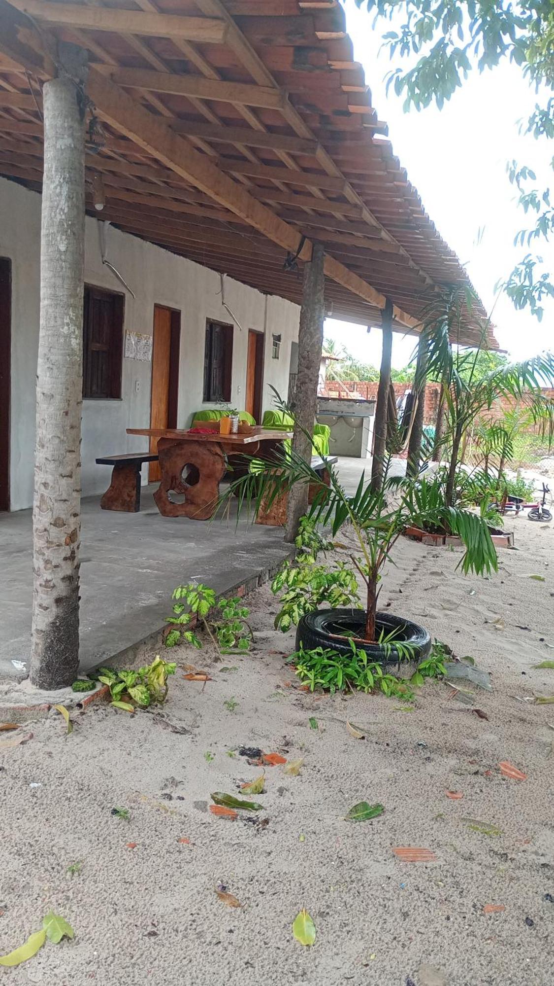 Hostel E Camping Na Rua Das Flores Santo Amaro do Maranhao Eksteriør billede